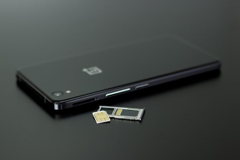 You Need to Replace Your SIM Card with an eSIM – Here’s Why